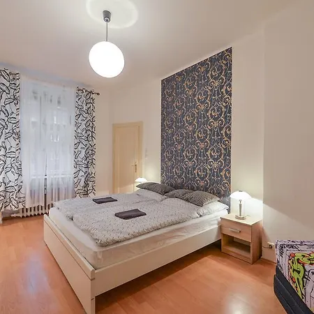 Family 4 10 Mins From Old Town Center